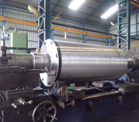 Riduttore per lavorazione in acciaio inossidabile ad albero lungo di tipo svizzero CNC ad alta precisione di produzione in serie